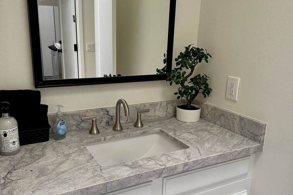 Photo of Bathroom in North Tustin