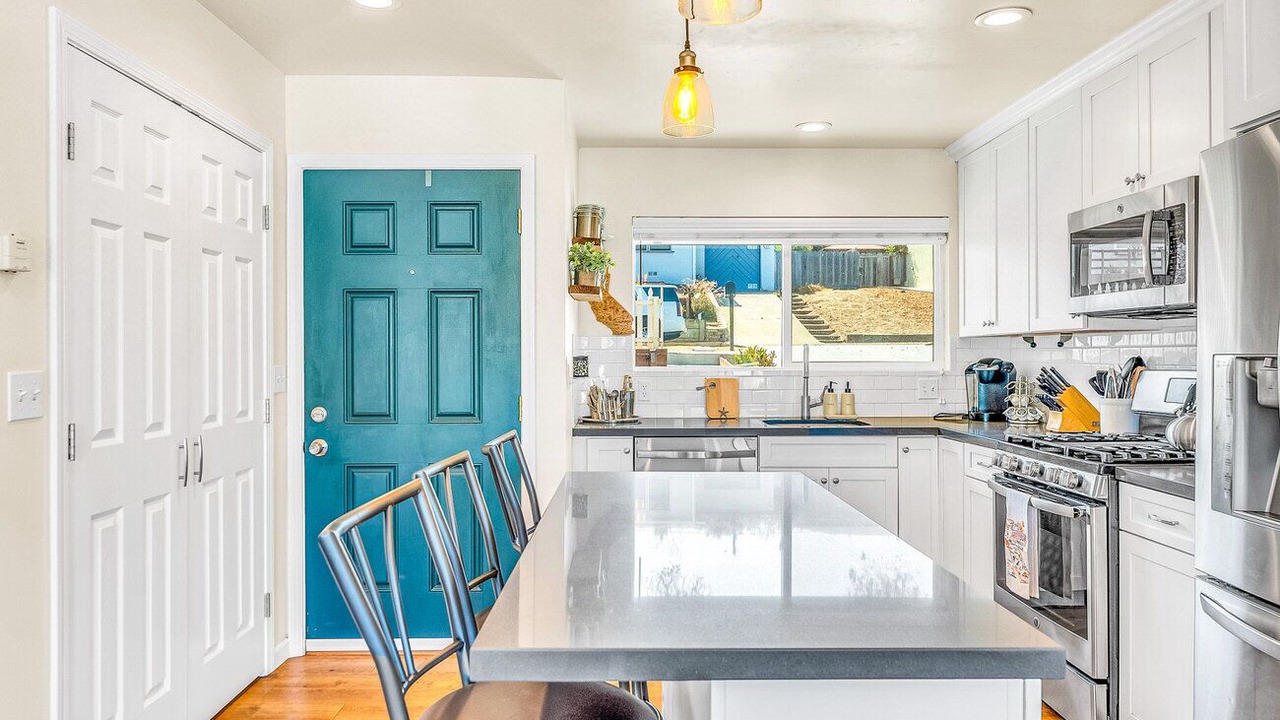 Photo of Kitchen in Del Rey Oaks