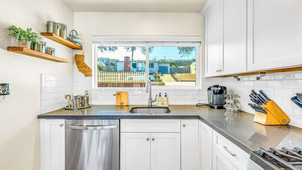 Photo of Kitchen in Del Rey Oaks