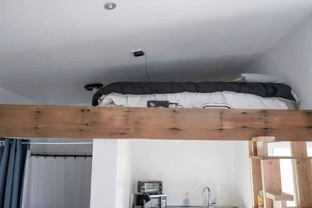 Photo of Bedroom in Los Gatos