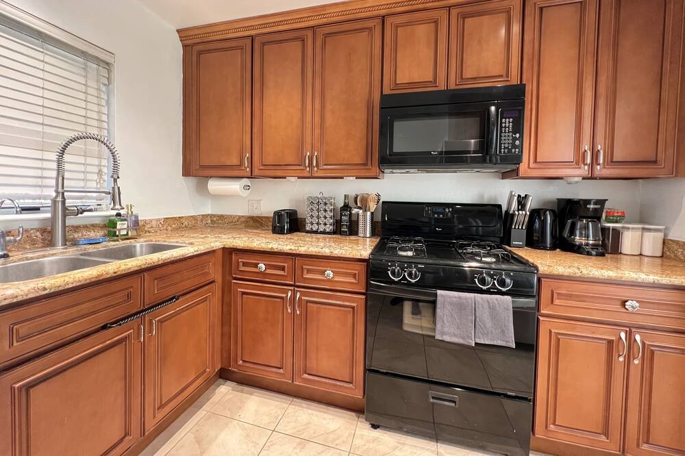 Photo of Kitchen in Southwest Anaheim