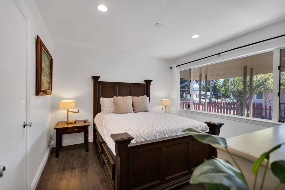 Photo of Bedroom in Southwest Anaheim