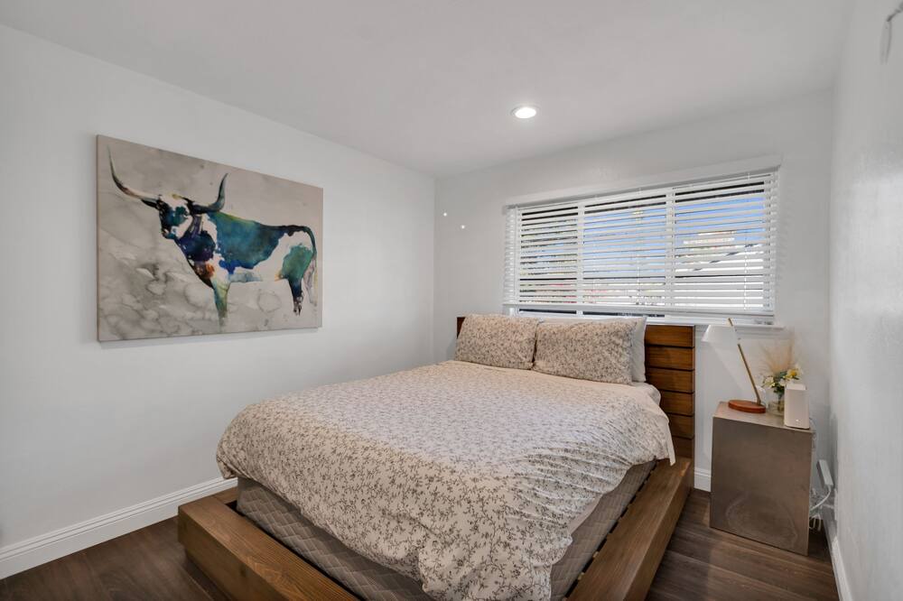 Photo of Bedroom in Southwest Anaheim