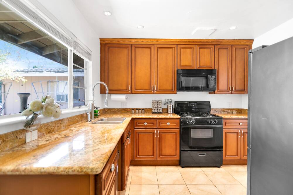 Photo of Kitchen in Southwest Anaheim