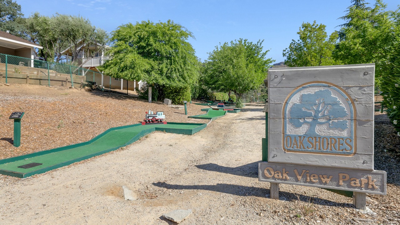 Photo of Outdoor in Oak Shores
