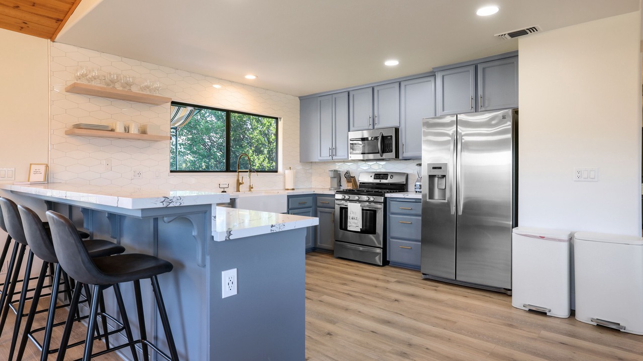 Photo of Kitchen in Oak Shores