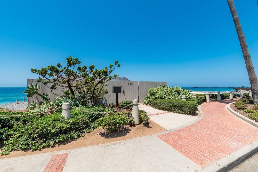 Photo of Outdoor in Oceanside