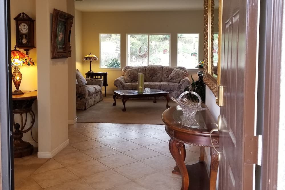 Photo of Others in Lake Elsinore