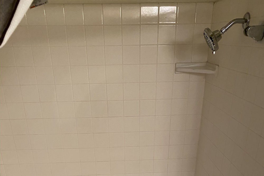 Photo of Bathroom in Guasti