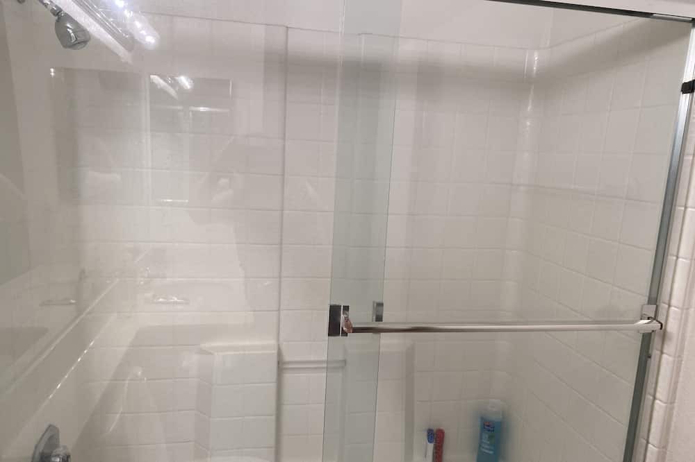 Photo of Bathroom in Guasti