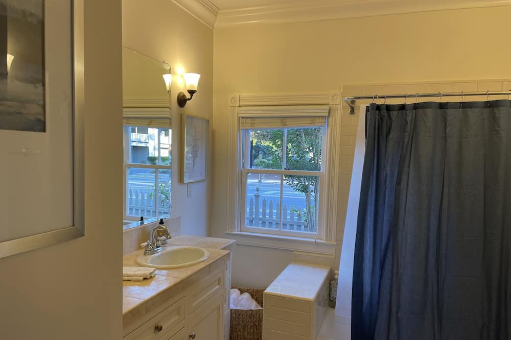 Photo of Bathroom in Yountville