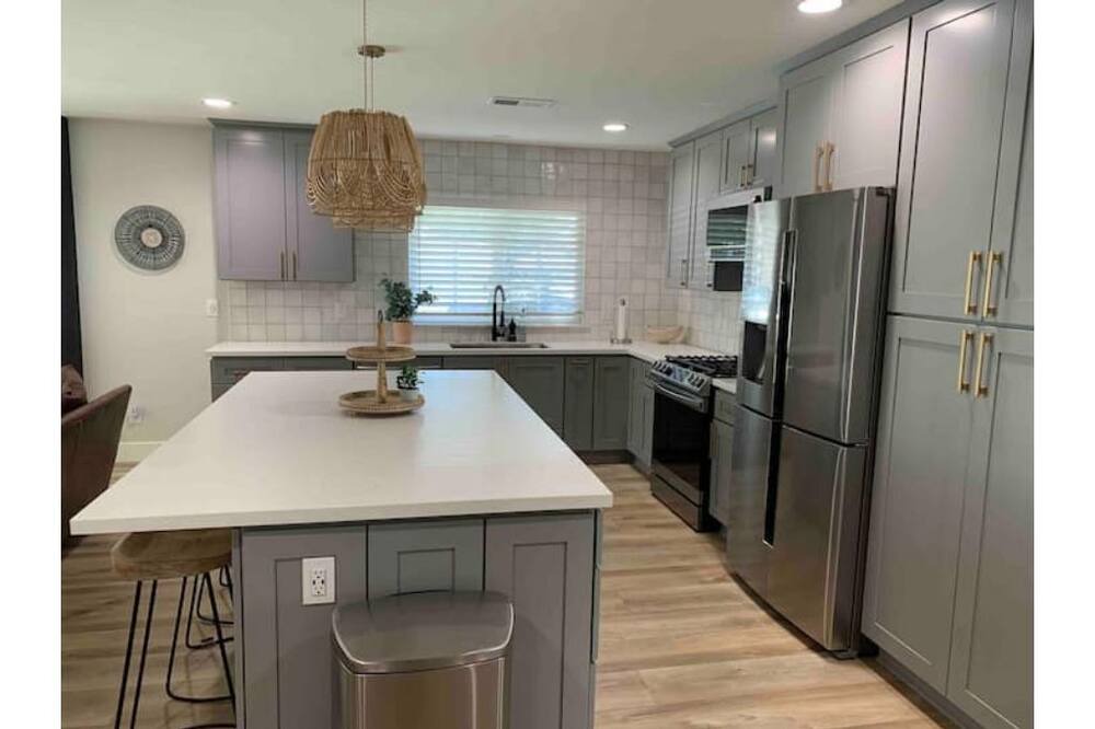 Photo of Kitchen in Corona