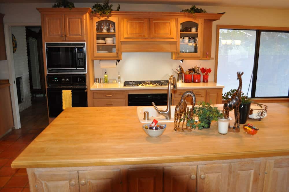 Photo of Kitchen in Moraga