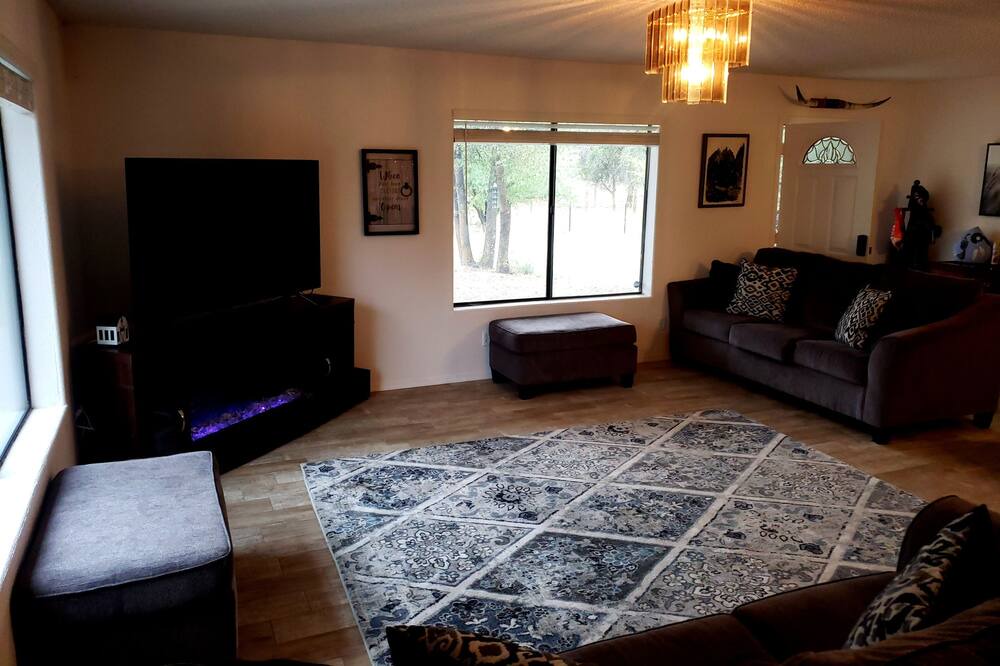 Photo of Livingroom in Williamson