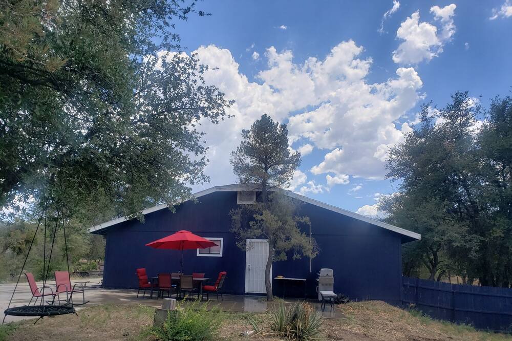 Photo of Outdoor in Williamson