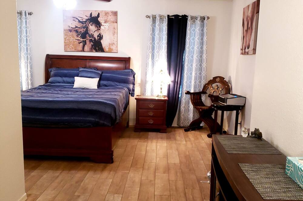 Photo of Bedroom in Williamson
