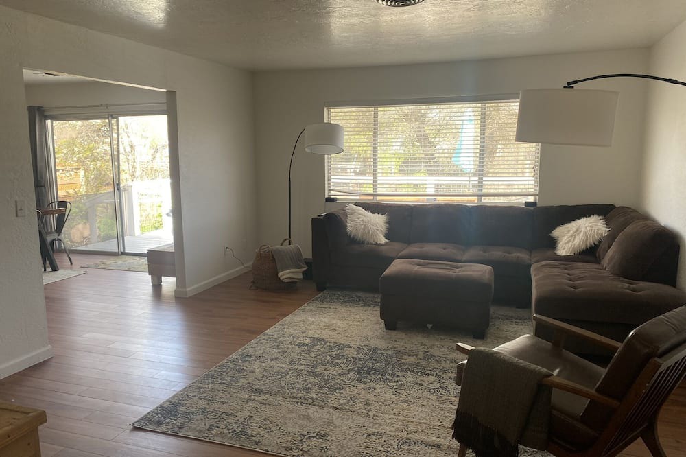 Photo of Bedroom in Wilbur Springs