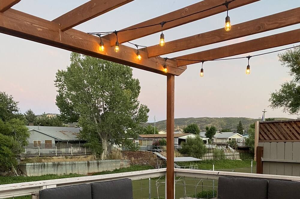 Photo of Patio Balcony in Wilbur Springs