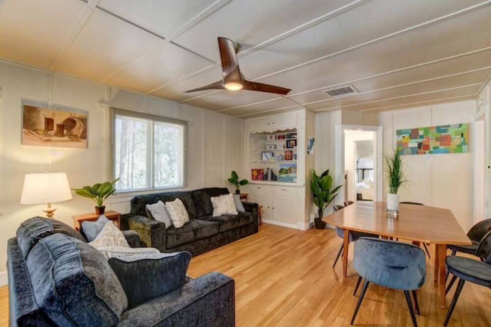 Photo of Livingroom in Mountain Club