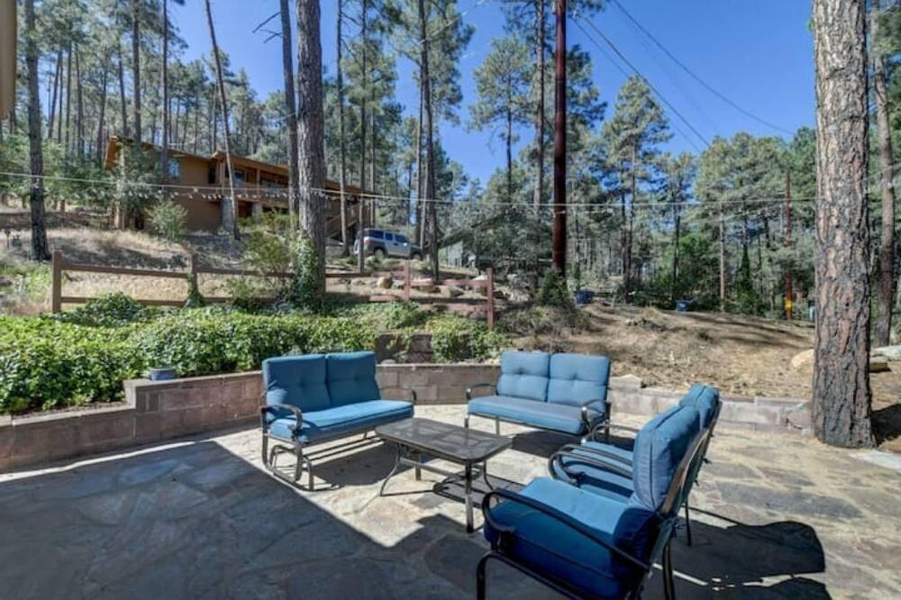 Photo of Outdoor in Mountain Club