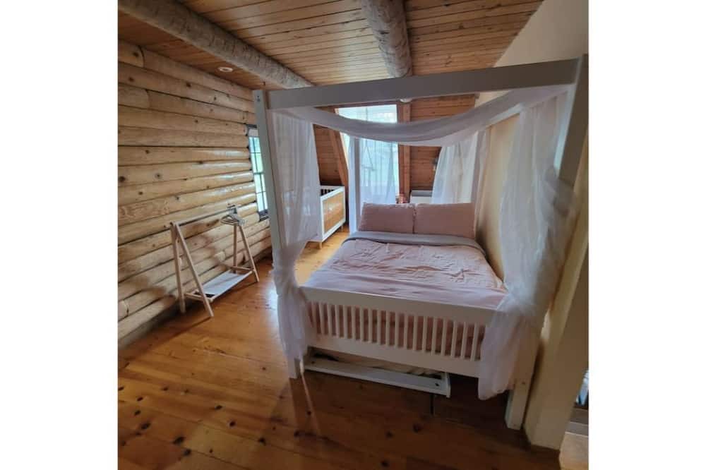 Photo of Bedroom in Benbow