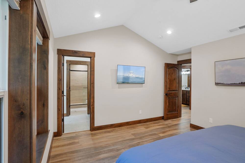 Photo of Bedroom in Detroit