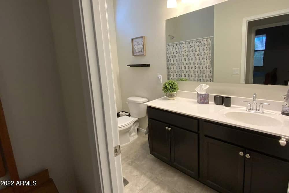 Photo of Bathroom in Tartesso