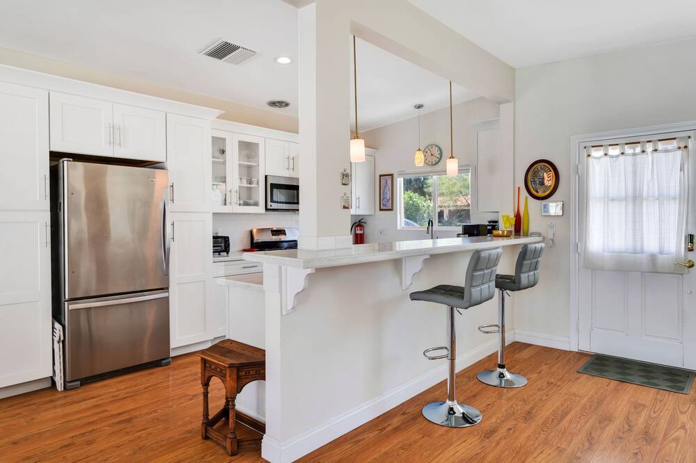 Photo of Kitchen in Araby Commons