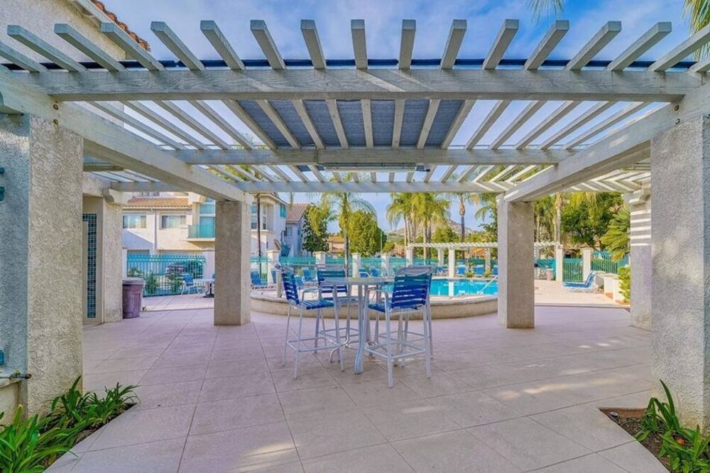 Photo of Patio Balcony in Riverside
