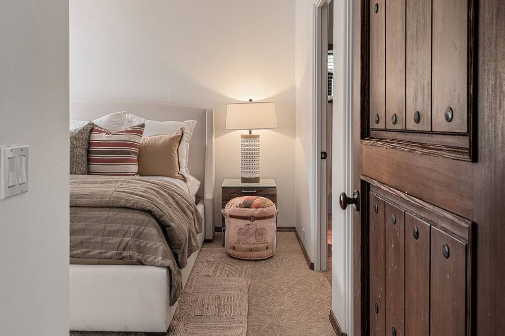 Photo of Bedroom in Sunrise Vista Chino