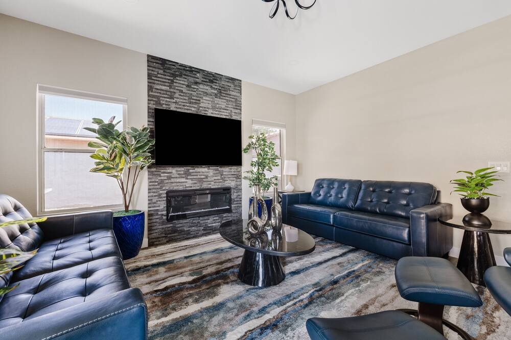 Photo of Livingroom in Maryvale
