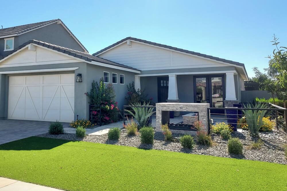 Photo of Outdoor in Surprise