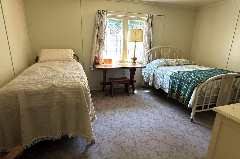 Photo of Bedroom in Mineral