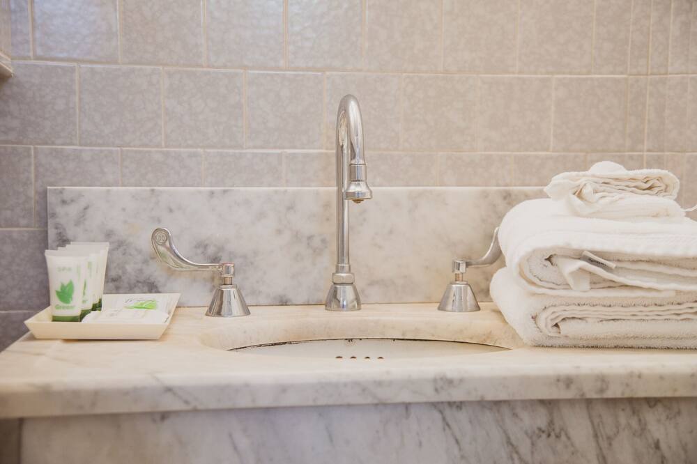 Photo of Bathroom in Jamestown