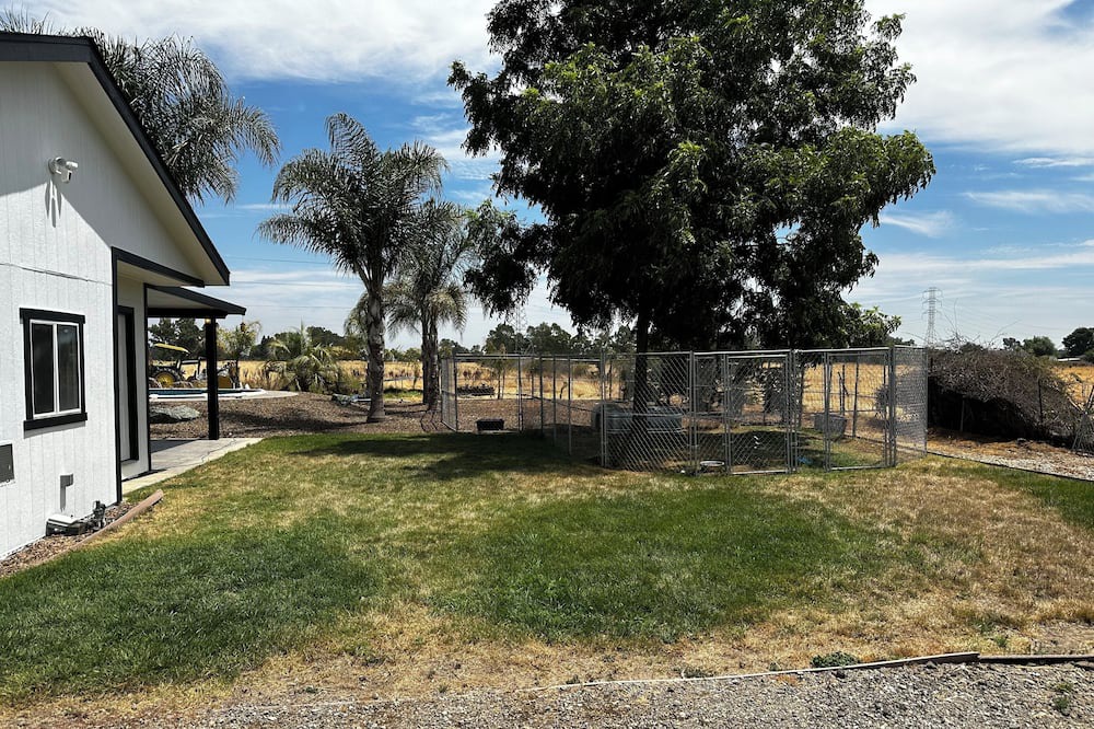 Photo of Outdoor in Elk Grove