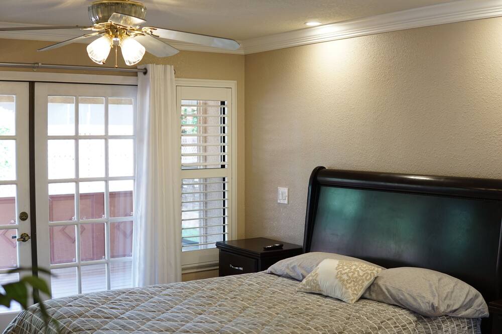 Photo of Bedroom in Modesto