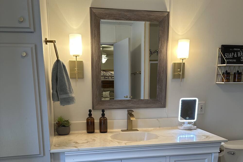 Photo of Bathroom in Fort Mohave