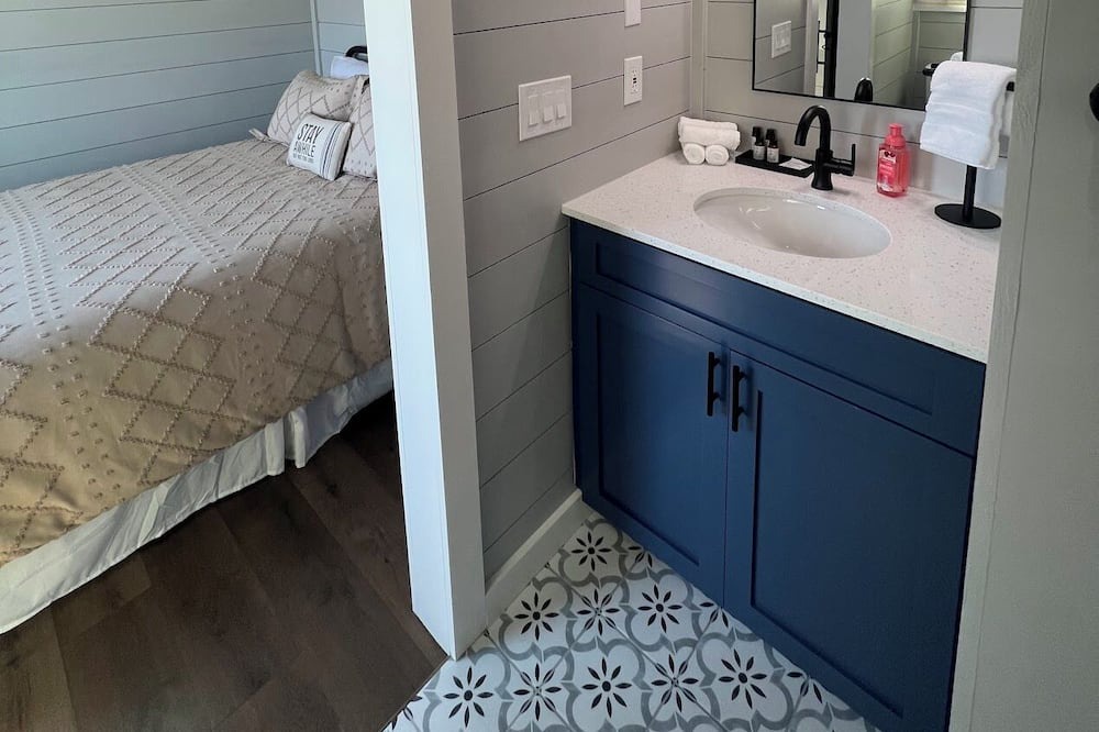 Photo of Bathroom in Fair Play