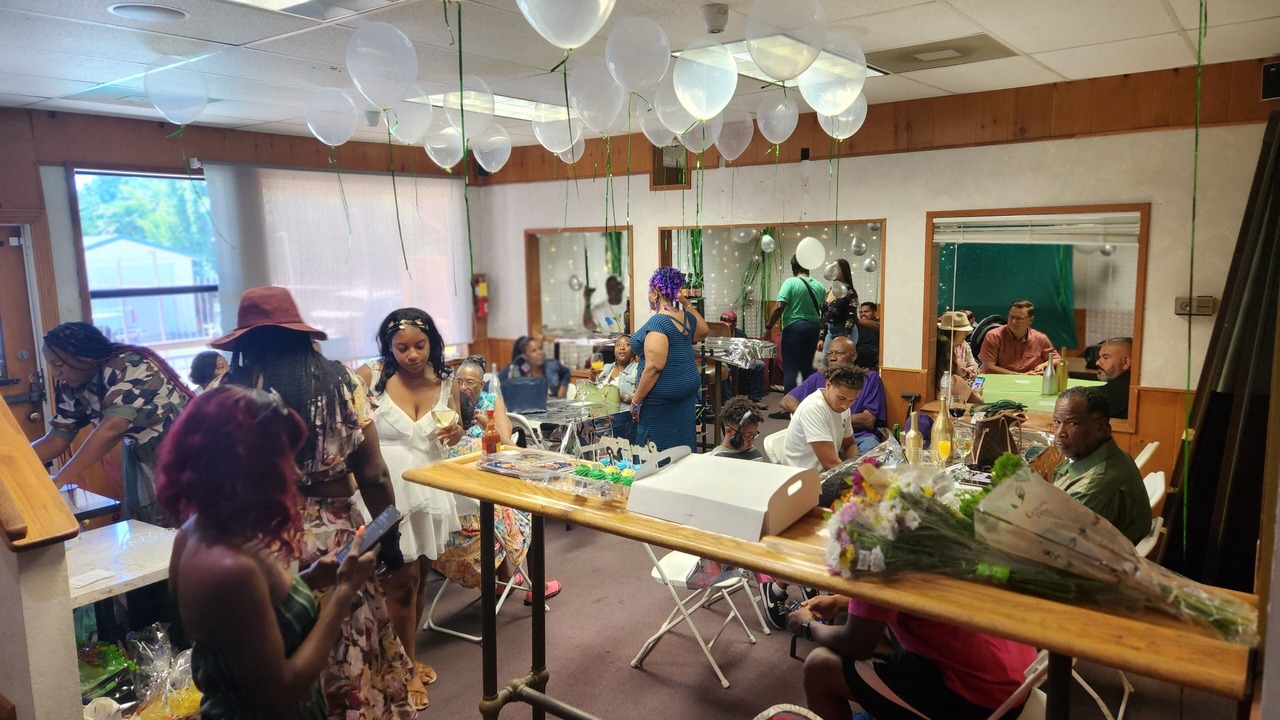 Photo of Others in Isleton