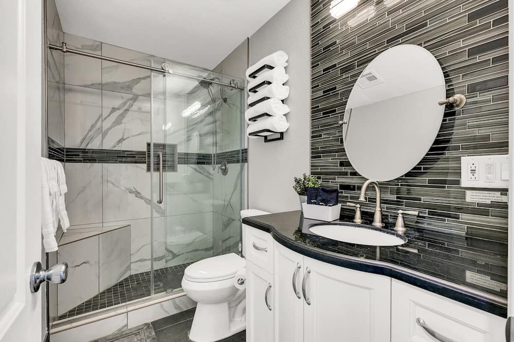 Photo of Bathroom in Townsite