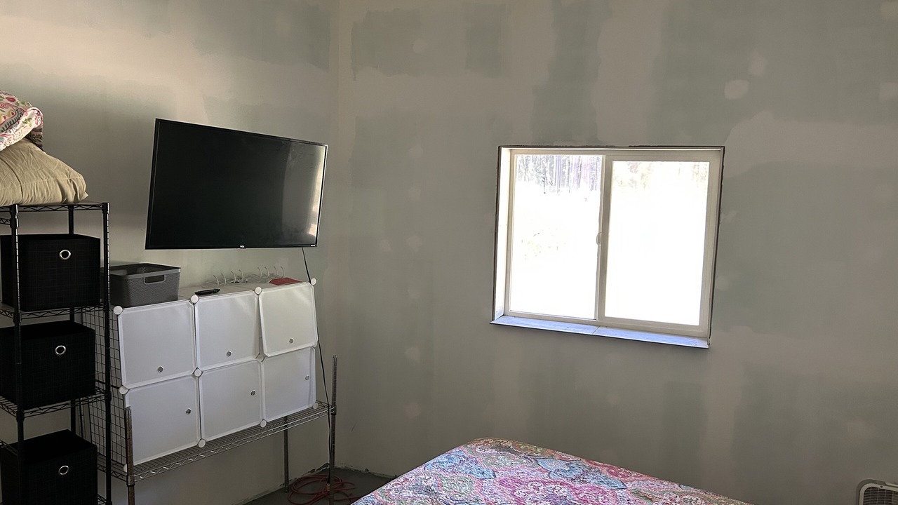Photo of Bedroom in Myers Flat