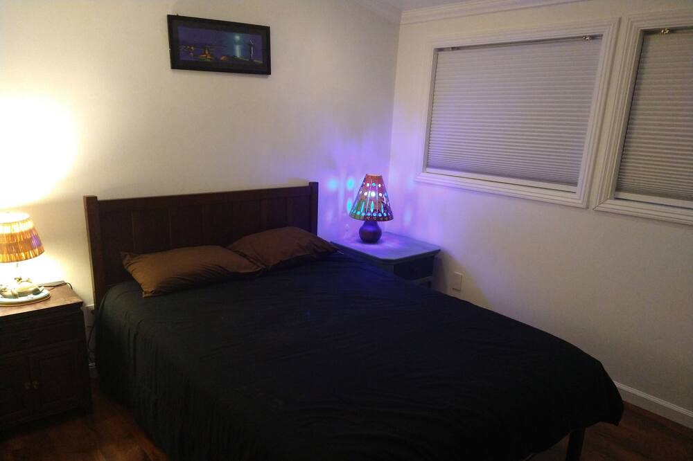 Photo of Bedroom in Corte Madera