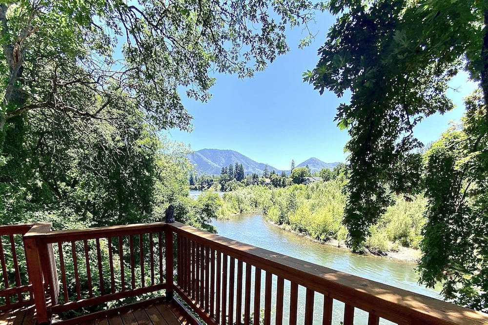 Photo of Outdoor in Grants Pass