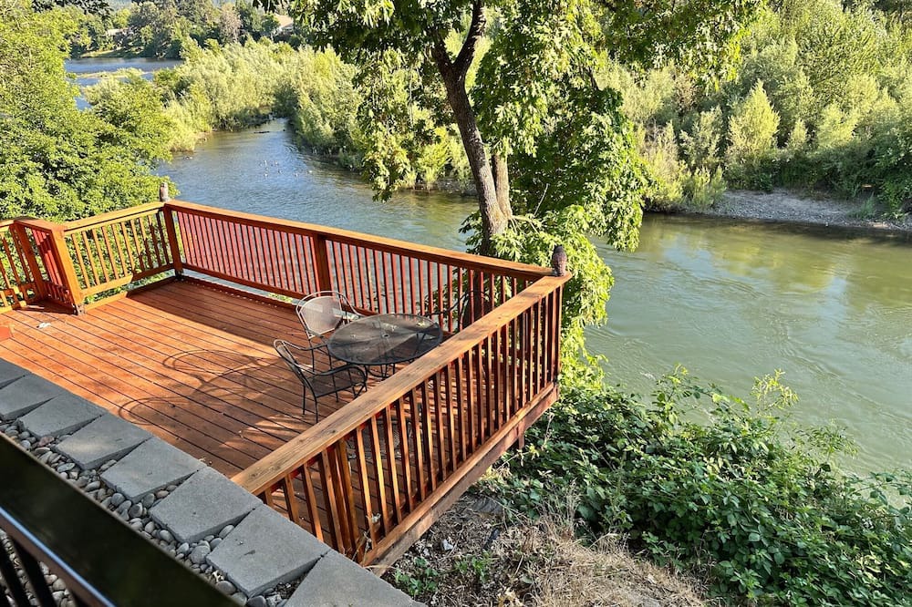 Photo of Outdoor in Grants Pass