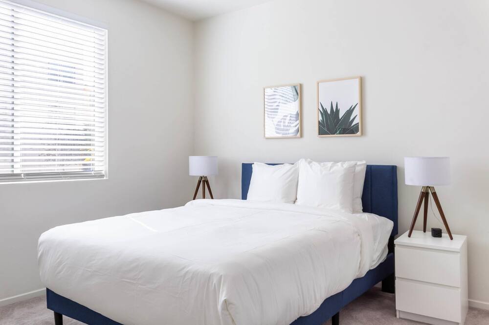 Photo of Bedroom in Ocean View Hills