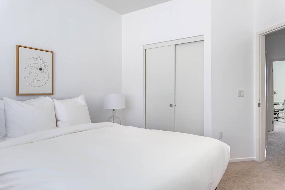 Photo of Bedroom in Ocean View Hills
