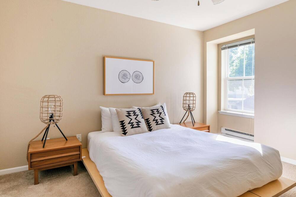 Photo of Bedroom in Tanasbourne
