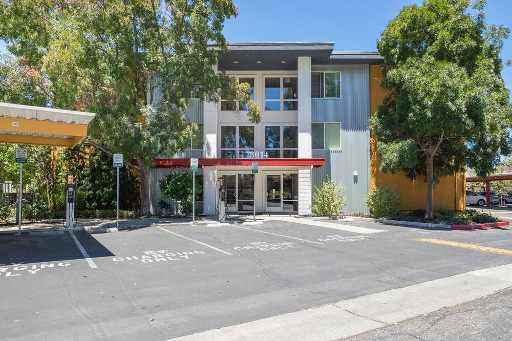 Photo of Outdoor in East San Mateo