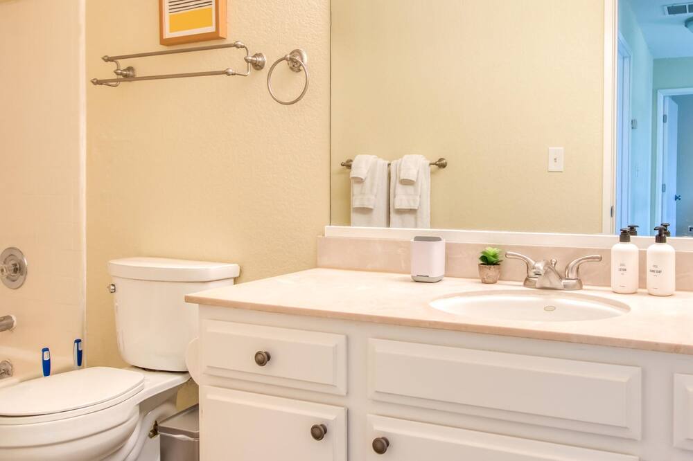 Photo of Bathroom in Almaden
