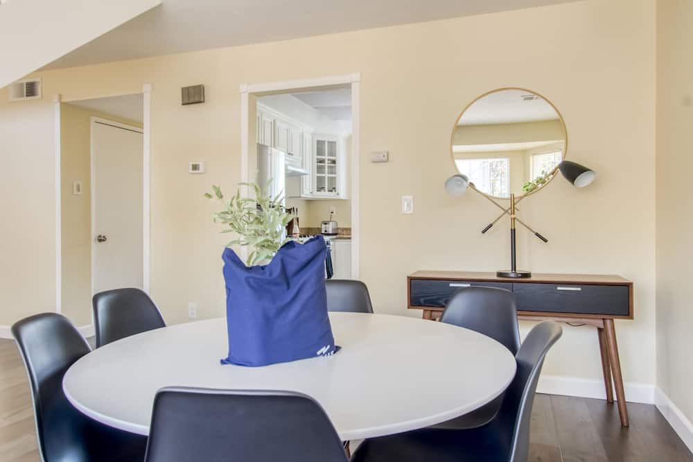 Photo of Others in Almaden